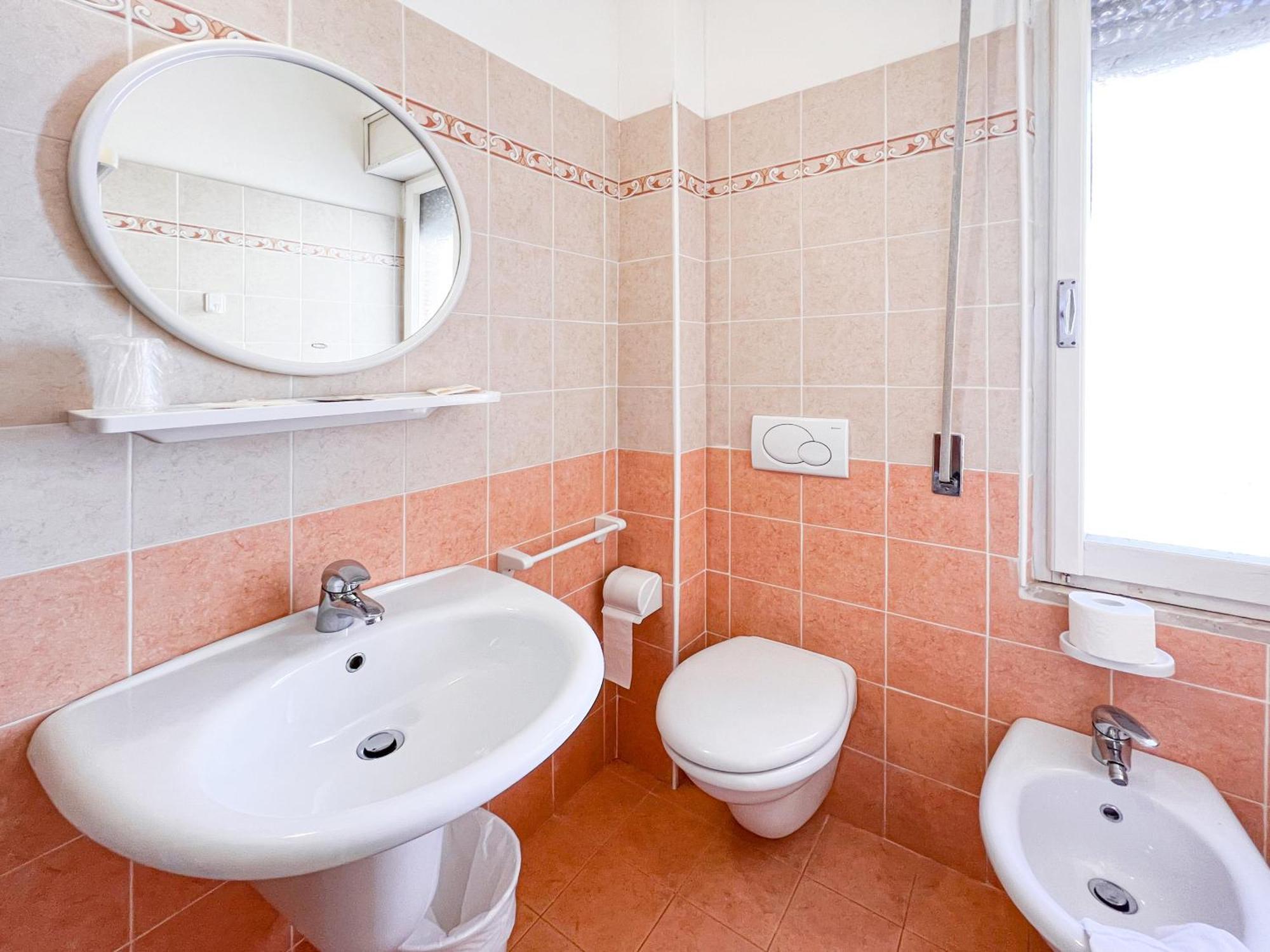 קאטוליקה Hotel Giulio Cesare מראה חיצוני תמונה